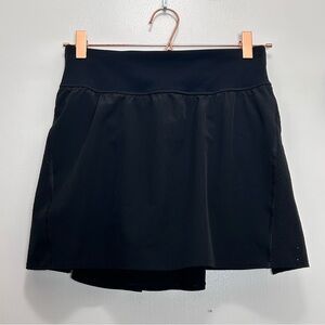 Spanx Get Moving Athletic Skort Black Mesh Panels Built-In Shorts Size M